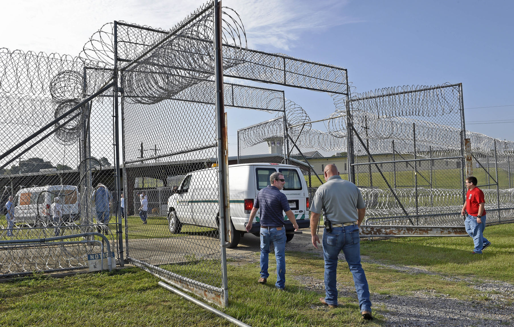 BR.prisondogs0119.070619 bf.jpg